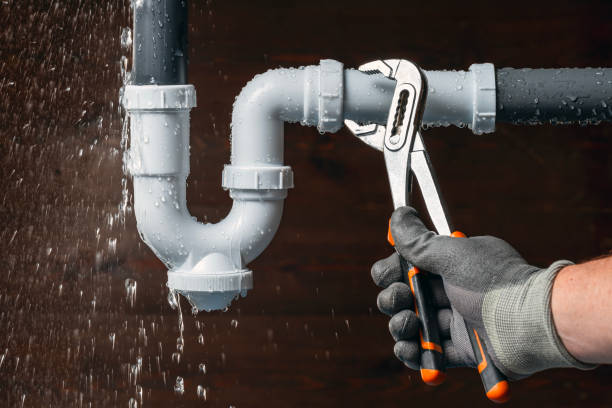 Professional Leak Detection technician working in Brooke, VA